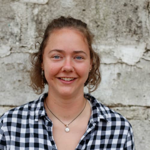 Caroline Capon